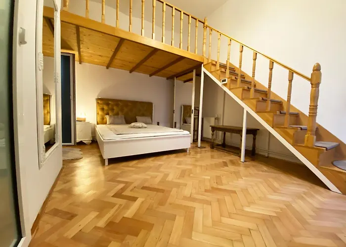 Piața Sfatului Brassai Apartments Brașov