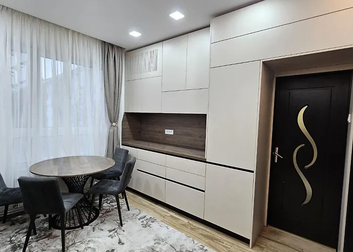 REVA - Brașov Civic Center Apartment
