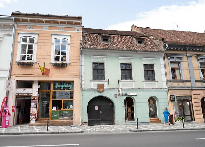 Barrique 22 - Breakfast At Restaurant & Minibar - Old Town Apartment Brașov