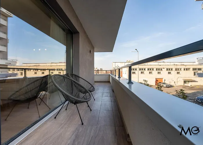 Mohost First - Mountain View Oasis Apartment Brașov