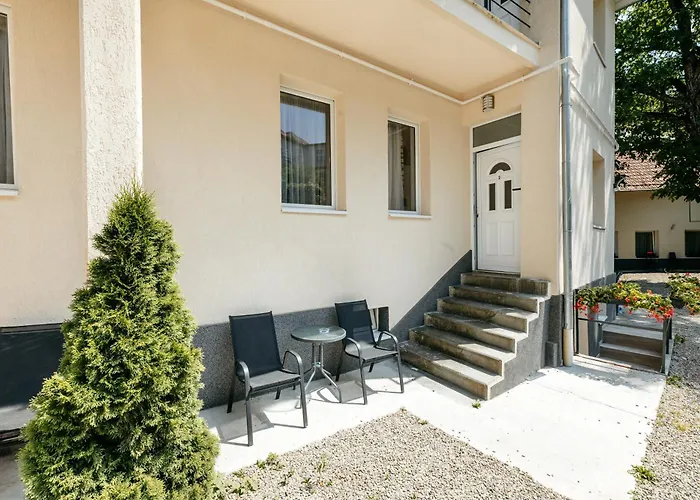 The Muse Old Town - Kronstadt Central Suites Brașov