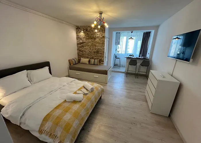 Luxury Studios - Soarelui 10 Brașov