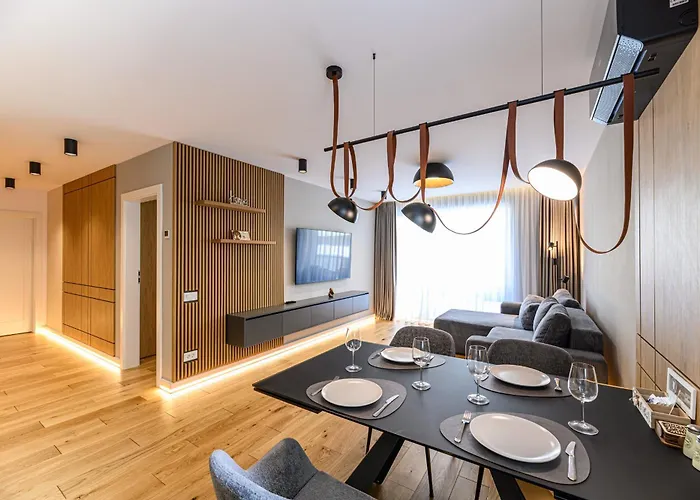 B-Holiday Luxury Apartments Urban Plaza Brașov