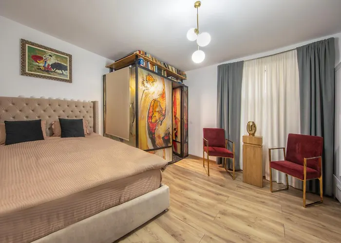 Trinoble Republicii - Comfort Apartment In Old Town Brașov