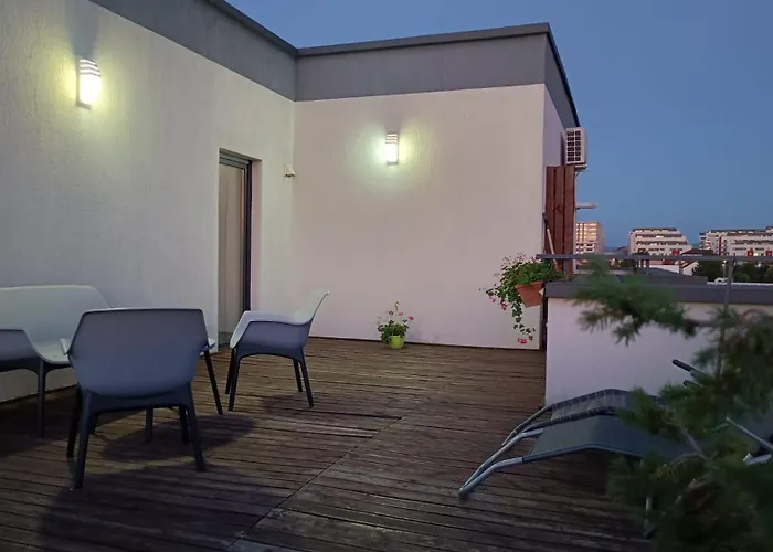 AMA Apartament cu terasă 50 mp&parcare Brașov