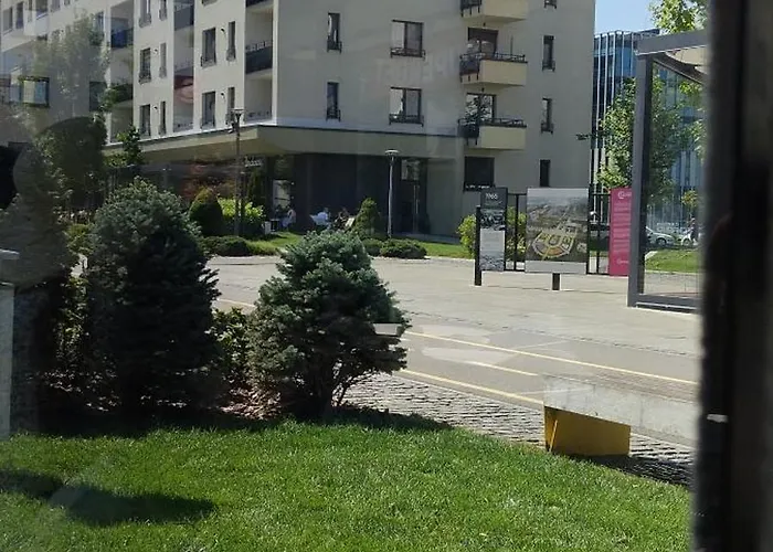 Coresi, Camil Petrescu 5, 2 camere apartment, sleeps 5 Brașov