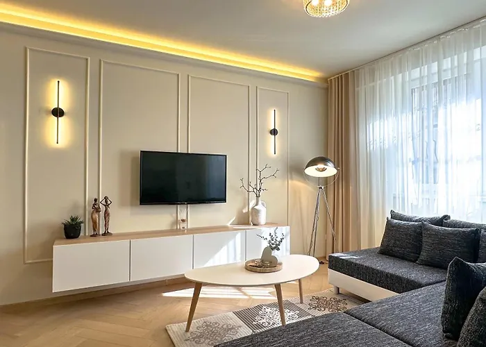 Central Brasov Apartment