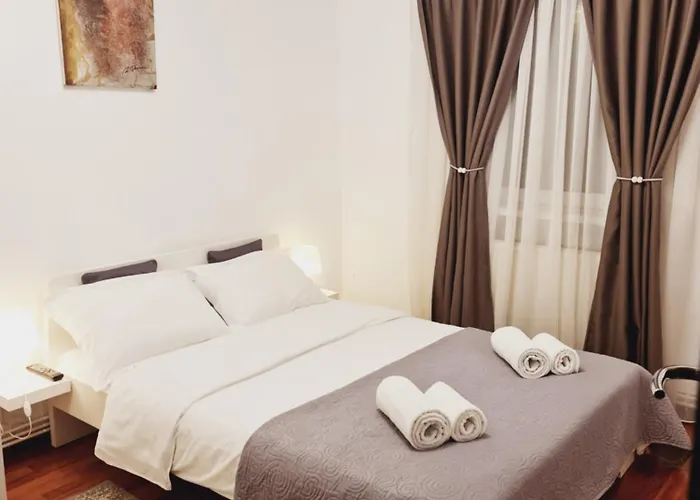 Armonia Apartment Brașov
