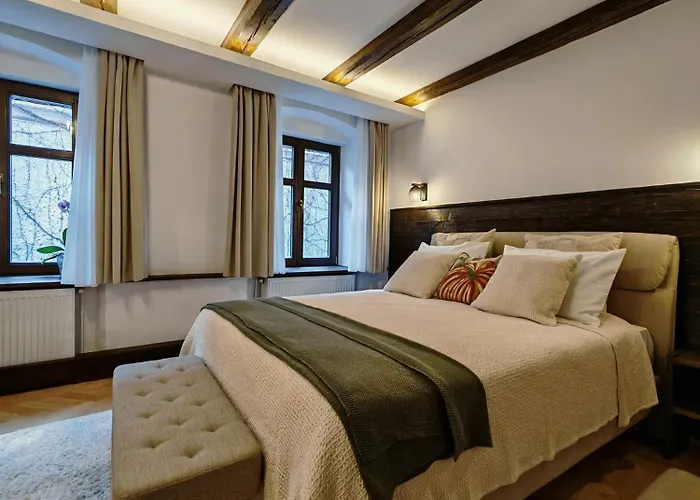 La Garcon Apartment Brașov