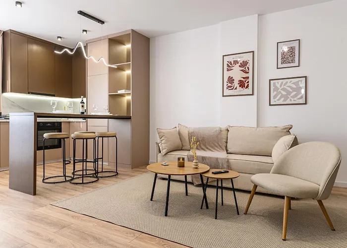 Matisse Coresi Apartment With Free Private Parking Brașov