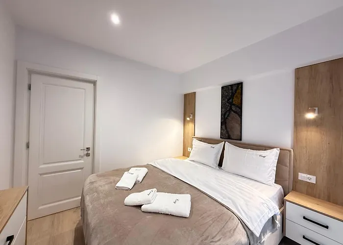 Cozy Luxury Brand New Aparthotel With Studios In Brașov