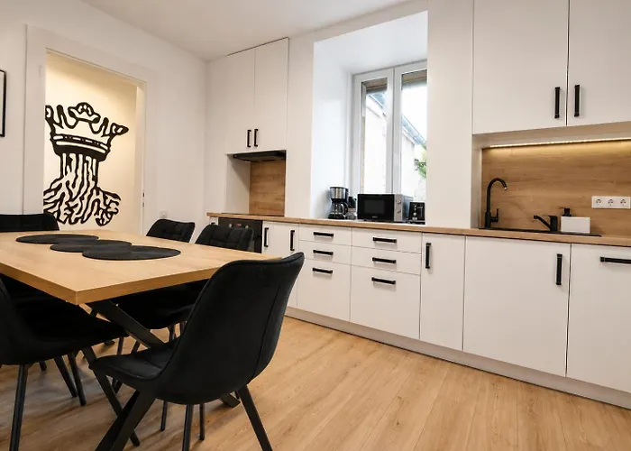 Luxurious & Spacious Residence In The Heart Of Brașov