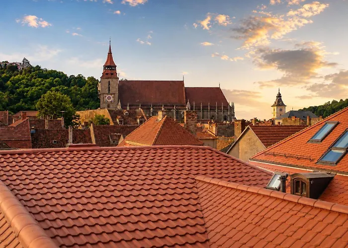 Rooftop Proprety With Large Terrace & Stunning Views - Brașov