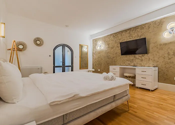 Rokebea Luxury Apartment Brașov