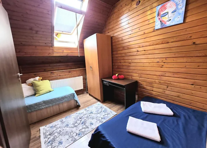 Grinda House - City Center Park And Stay Brașov