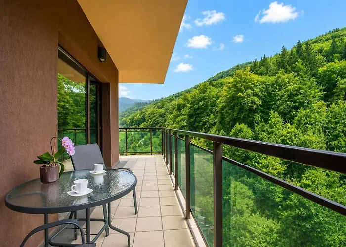 Tampa Gardens Apartments - Adults Only Brașov